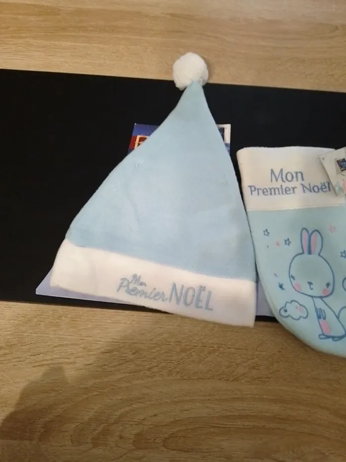 lot bonnet et botte a suspendre mon premier noël bleu - photo numéro 4