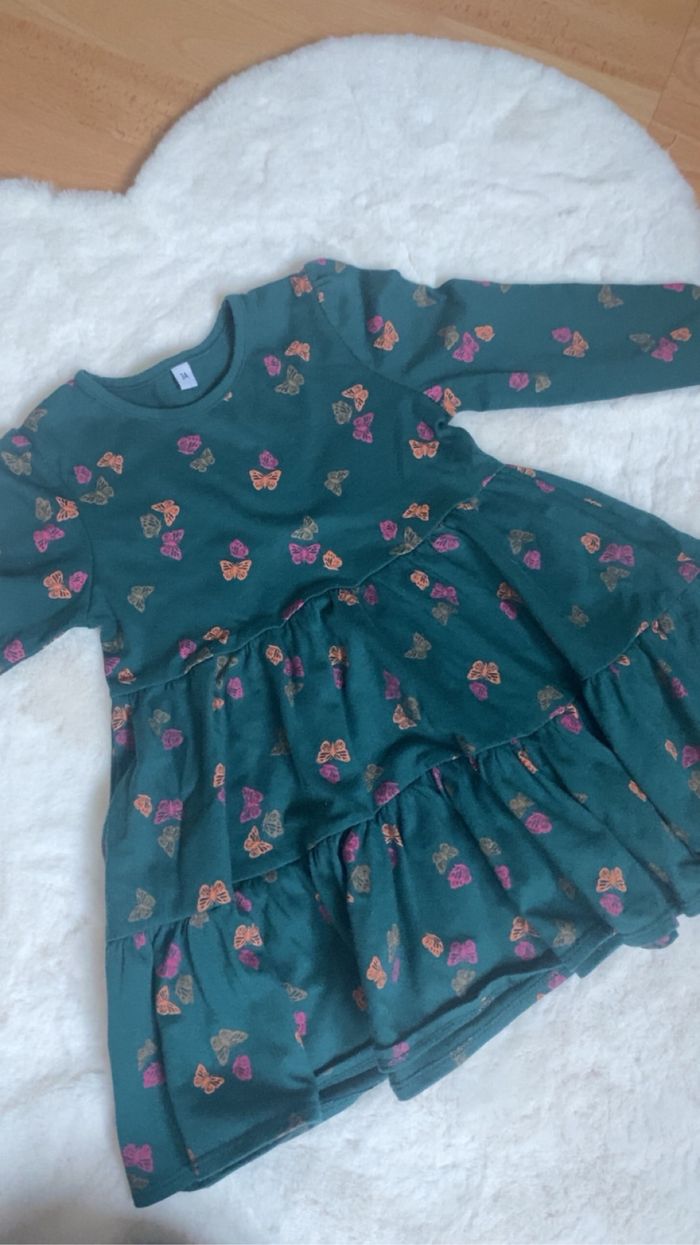 Robe 3 ans - photo numéro 2