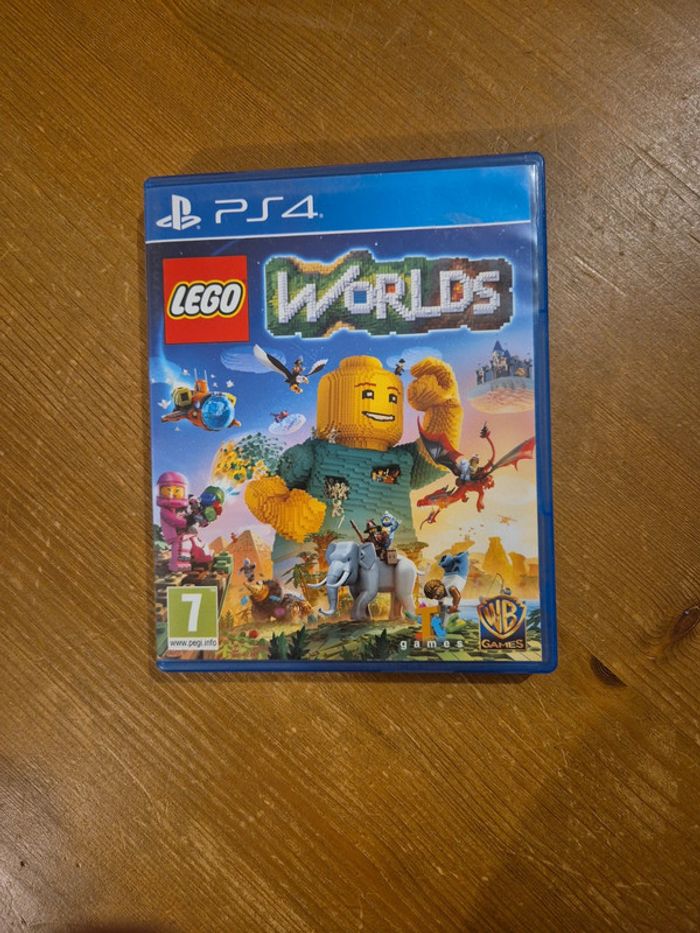 Lego Worlds pour PS4 - photo numéro 1
