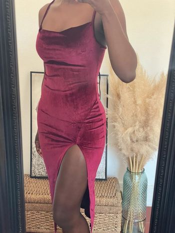 Robe bordeaux