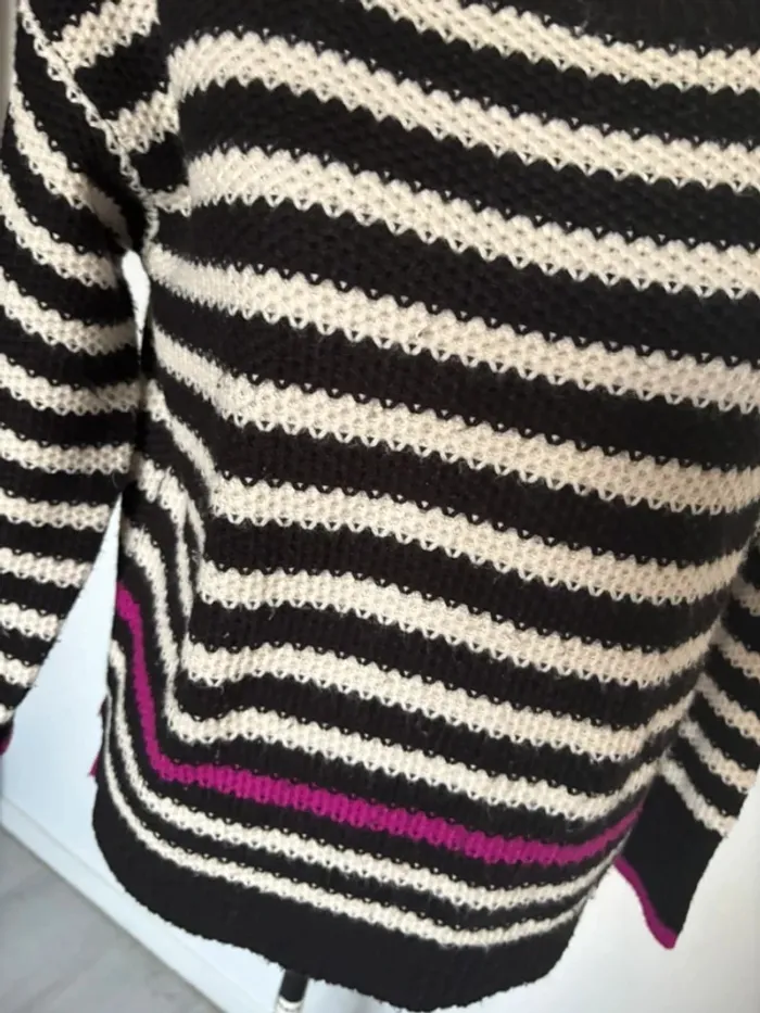 Pull en laine femme effet crochet taille S - photo numéro 2