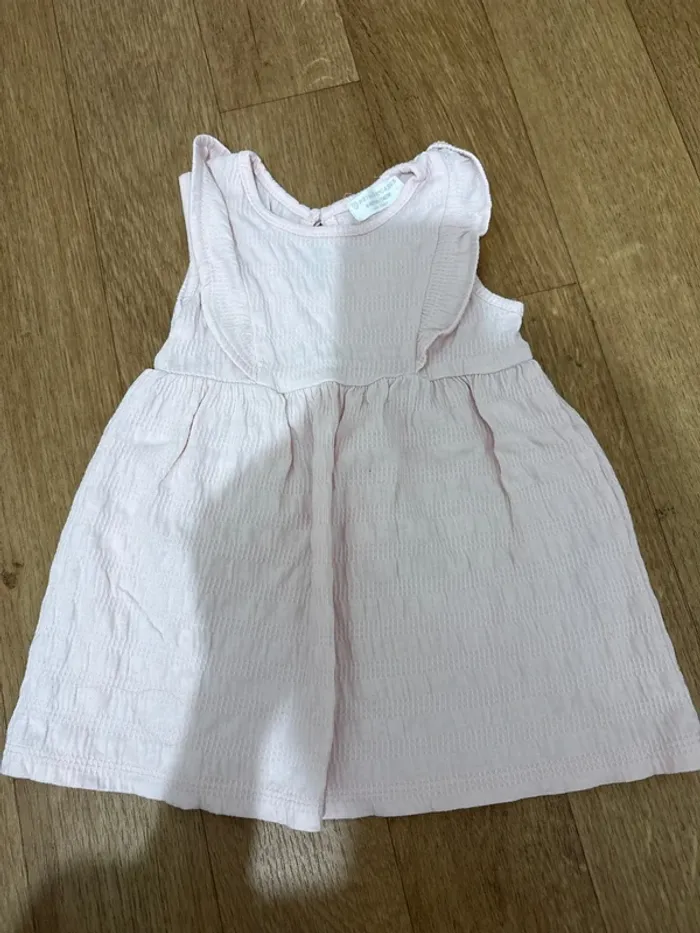 Robe rose claire