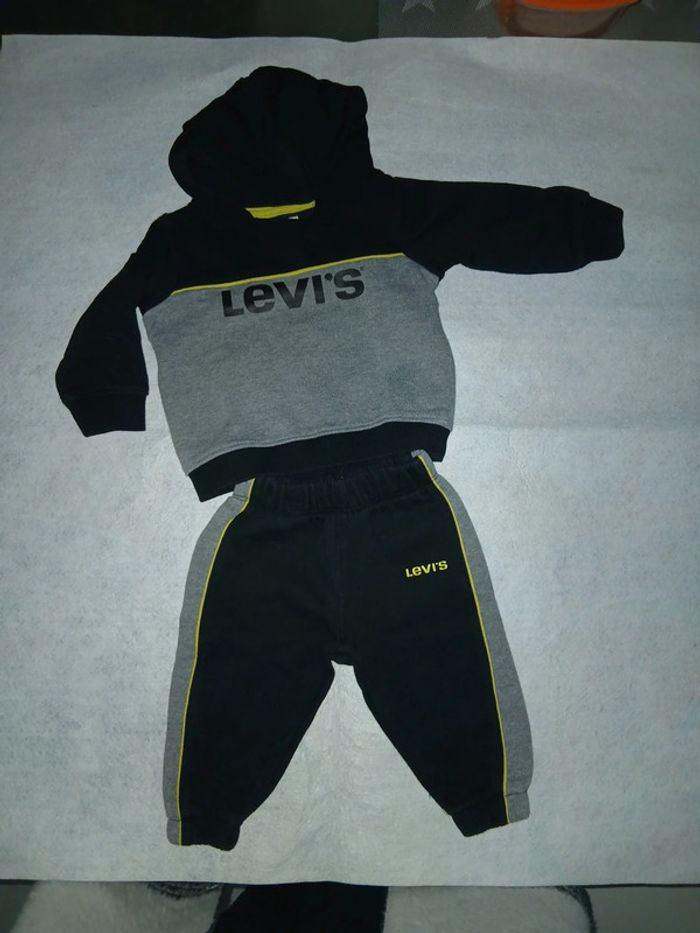 Ensemble levi's 6 mois