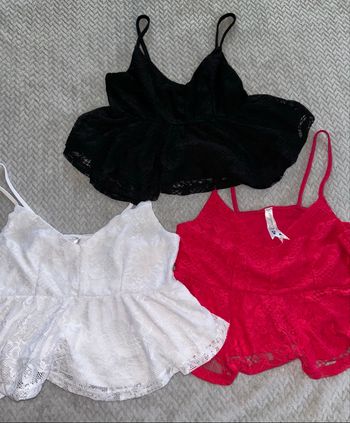 Top rose, noir, blanc lot