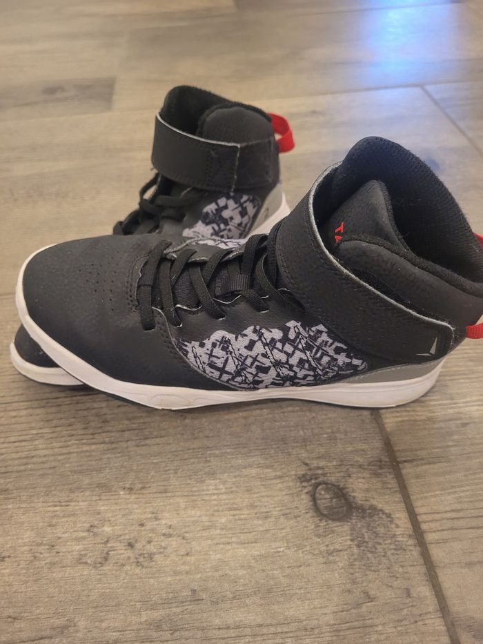 Baskets enfant taille 36