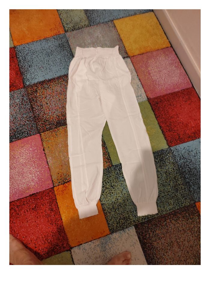 Pantalon blanc - photo numéro 2