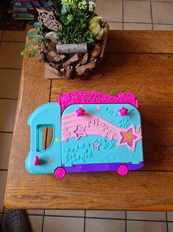 Bus Zhu Zhu Pets