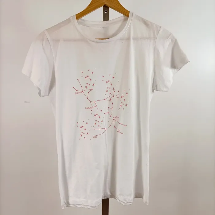 T-shirt blanc motif constellation rouge coupe droite taille M cotonA1375