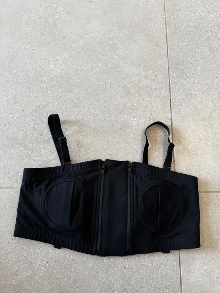 Brassière noire en cotton, taille M ,très bon état