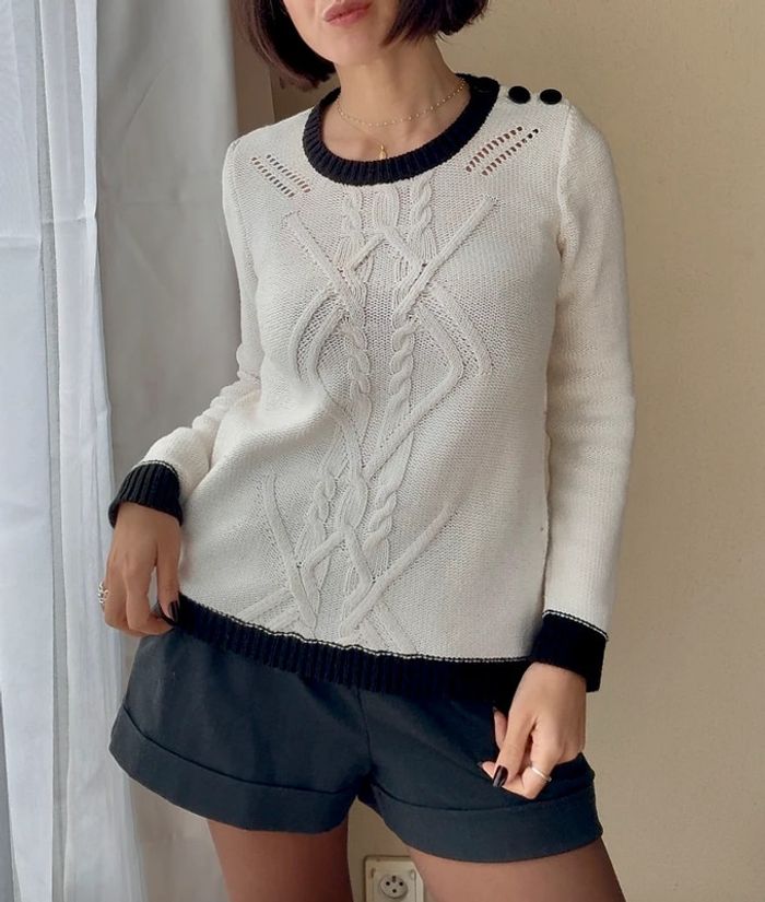 Pull Kookaï torsadé blanc et noir taille 0 très bon état