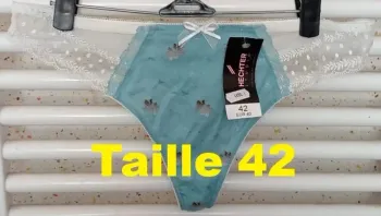 String / Culotte dentelle crème bleu clair motif gris Hechter Studio Taille 42 (FR)