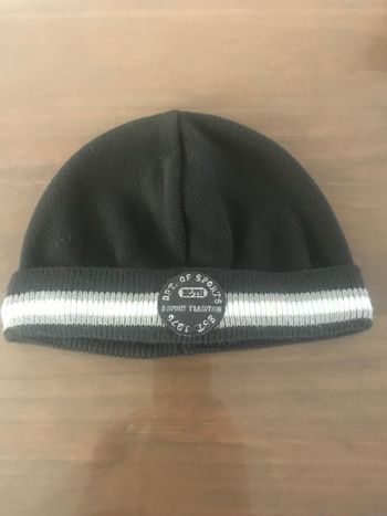 Bonnet vert Decathlon 2 ans