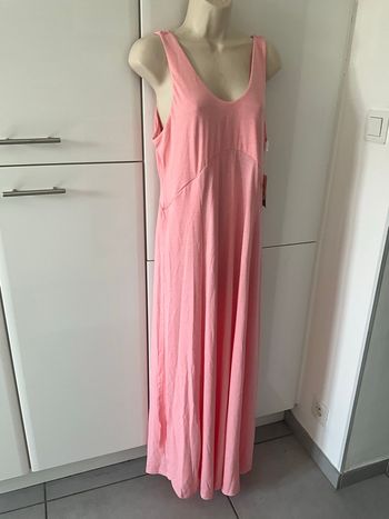 Robe été 2026 taille L neuve Halara