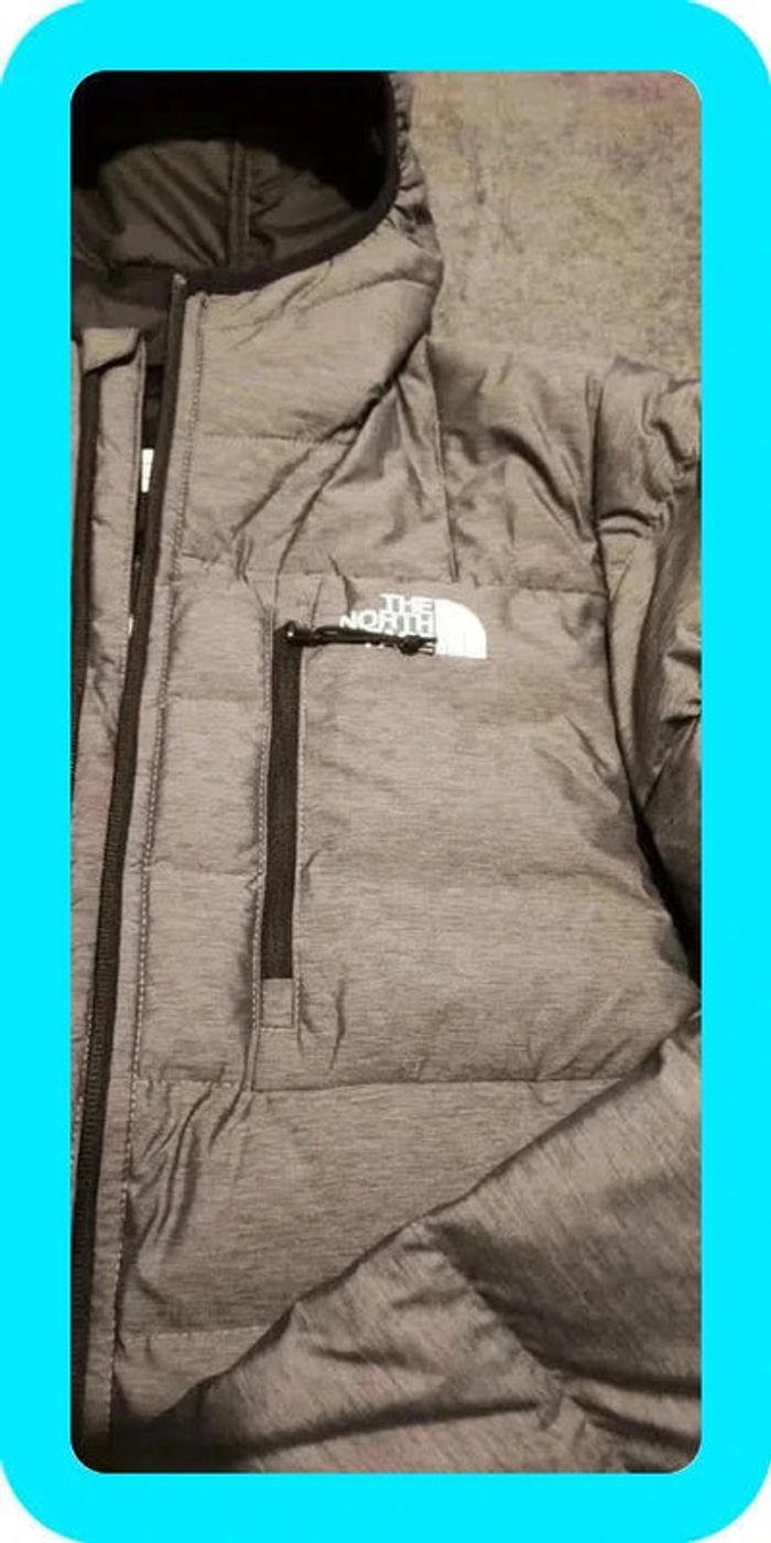 The North Face Veste Aconcagua Homme taille S jamais portée - photo numéro 2