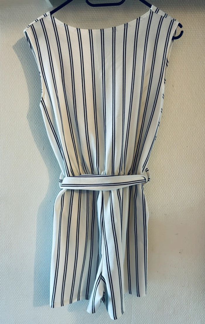 Combi short rayé 🤍 Taille M - photo numéro 5
