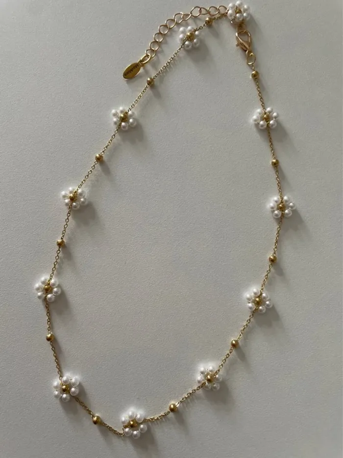 Collier fin doré MaxMara à fleurs en perles artificielles - photo numéro 2