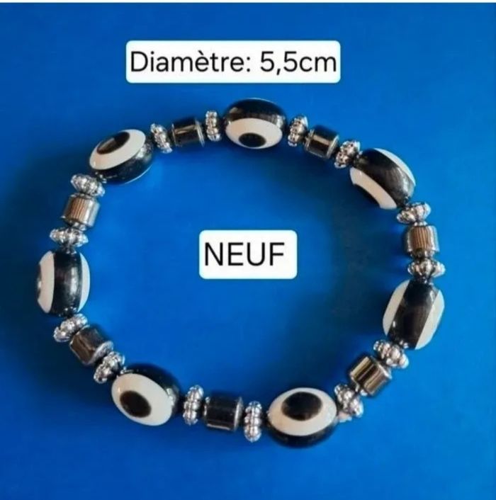 Bijoux fantaisie pour fille "Bracelets et collier" - photo numéro 3