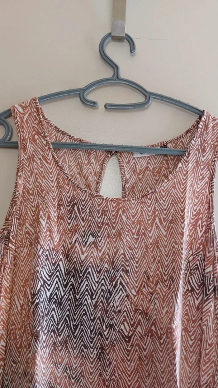 Blouse ONLY taille 36 - photo numéro 2