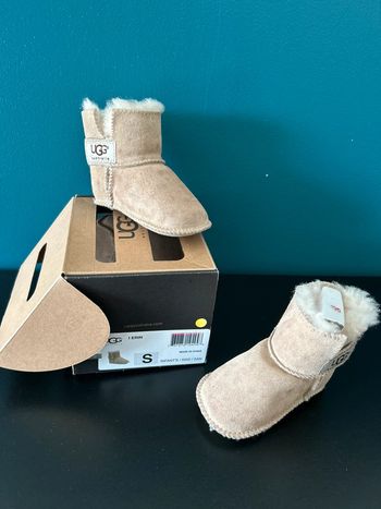 Bottine bébé - UGG - taille S