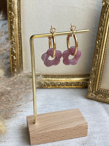 Boucles d’oreilles créoles fleur parme