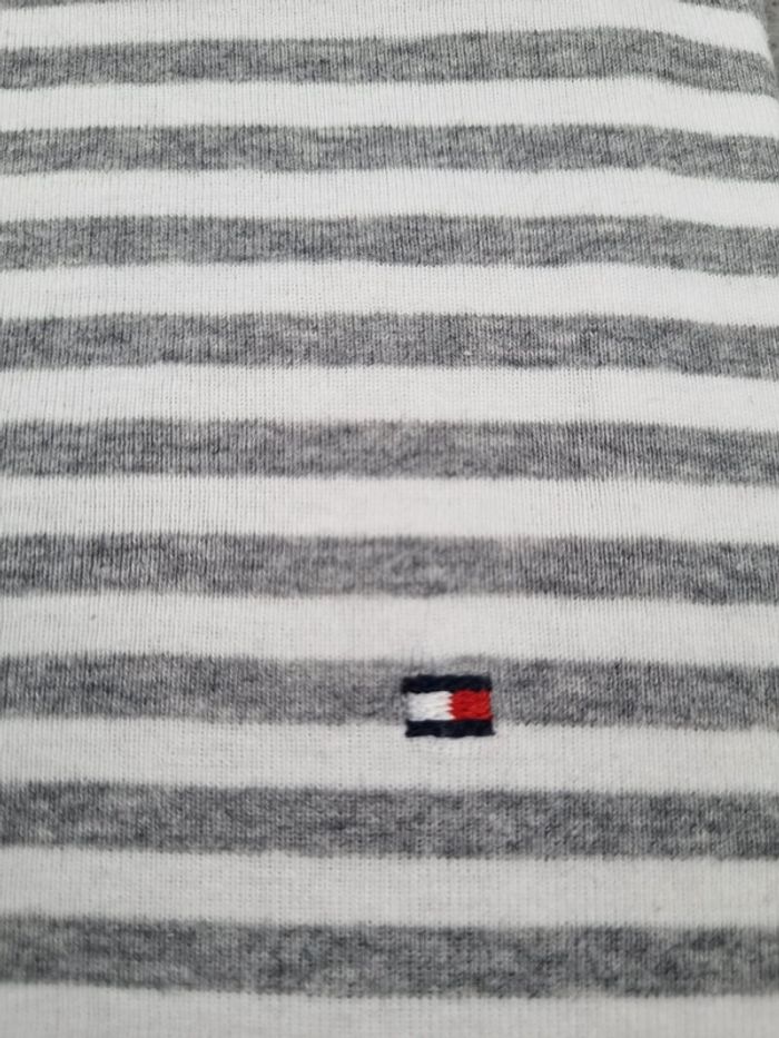 Sweat marinière Tommy Hilfiger – Taille M Femmes (mesures en photos) - photo numéro 5