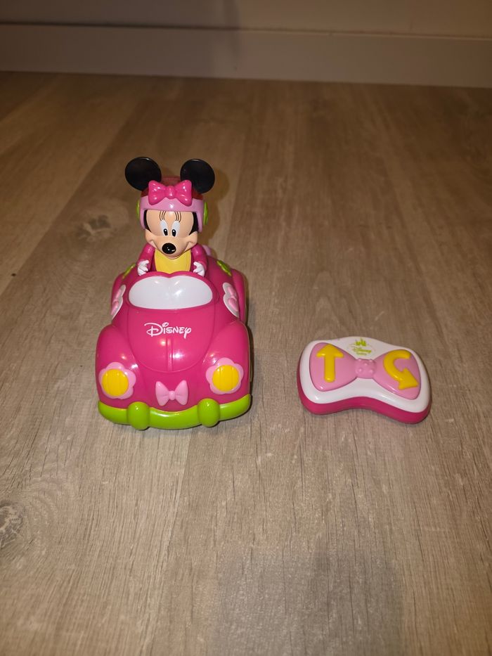 Voiture télécommandée Minnie Mouse Disney