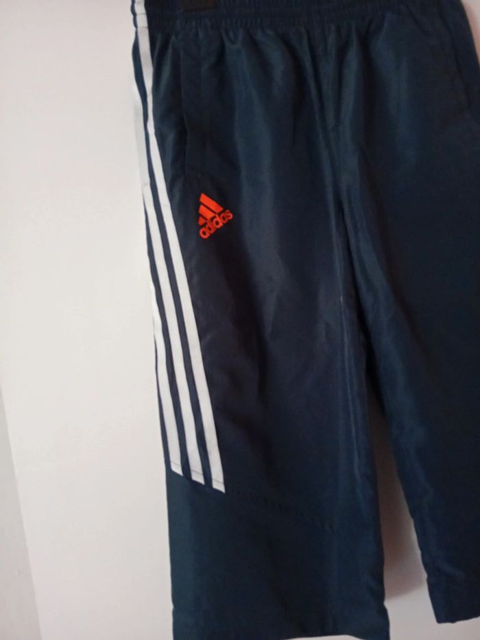 Beau jogging 3/4 bleu Adidas.  13 ans - photo numéro 3