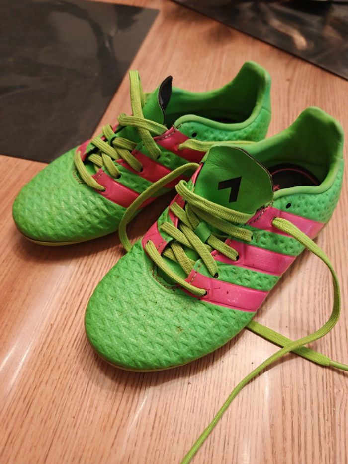 Chaussures de foot 30