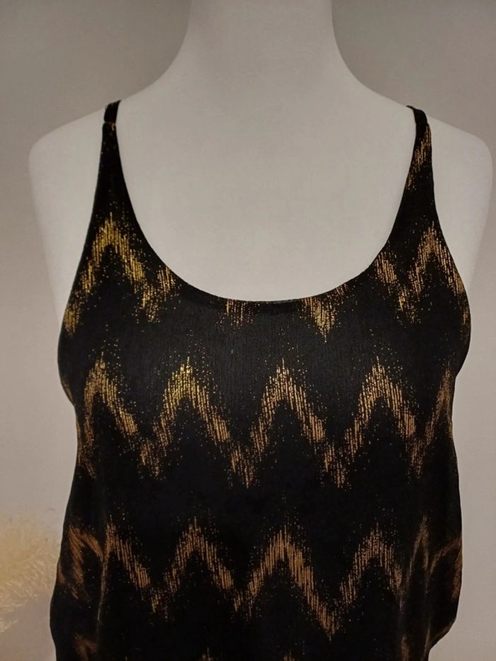 Top noir et doré asymétrique Tout feu tout femme taille M 38 - photo numéro 2