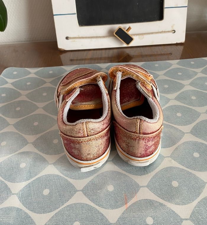 Chaussure vans taille 24 - photo numéro 4