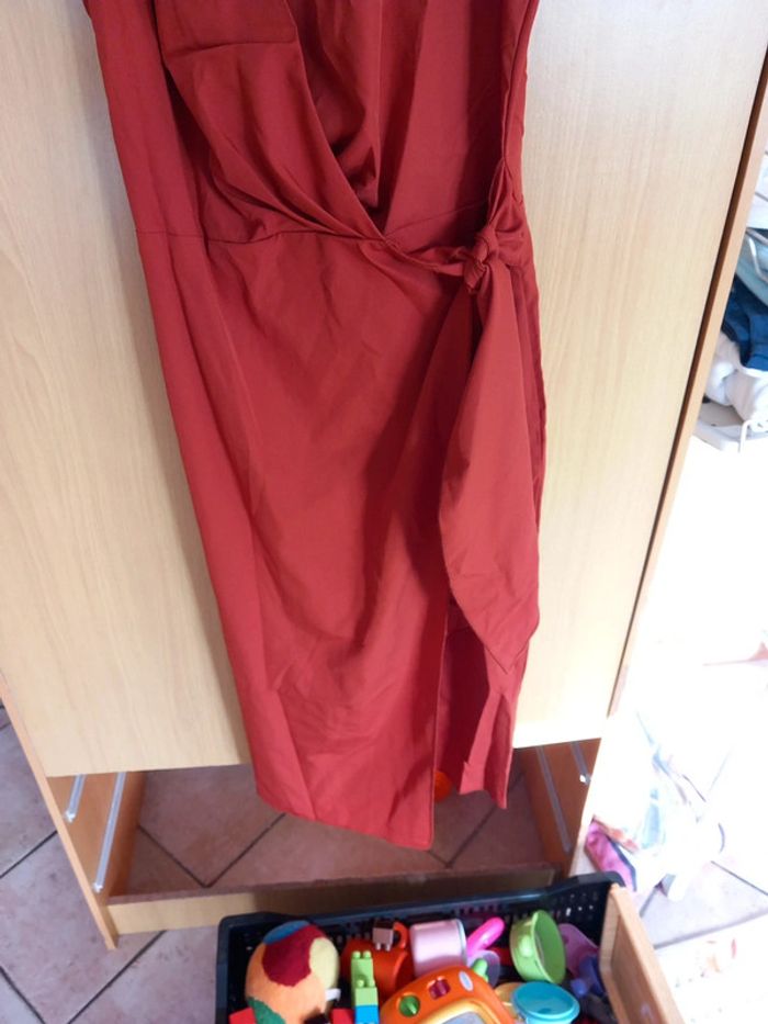 🌹Robe polyester Neuf T36 terracota - photo numéro 3