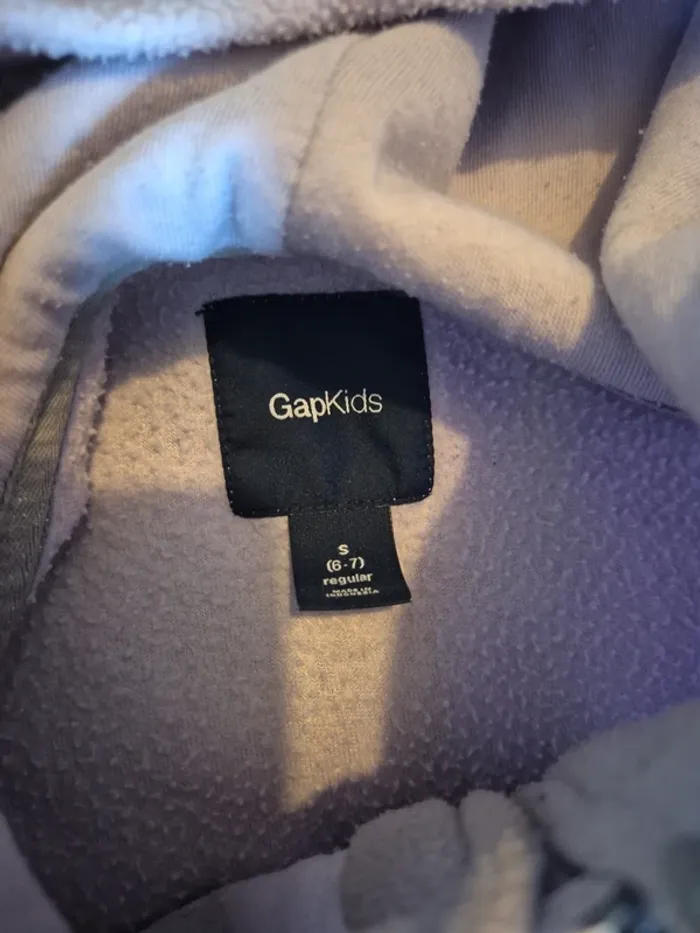 Gilet à capuche GAP 6/7 ans - photo numéro 3