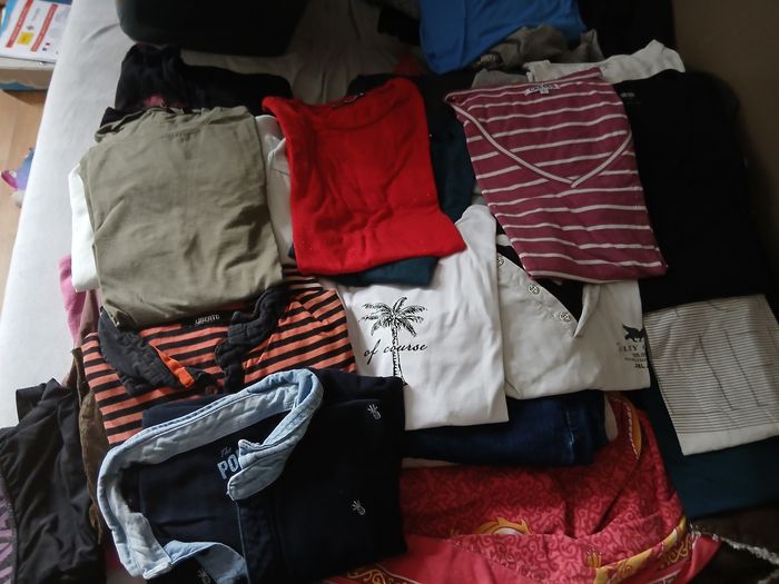 Lots de vêtements garçon taille 14/16ans - photo numéro 2