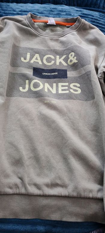 pull jack abd jones