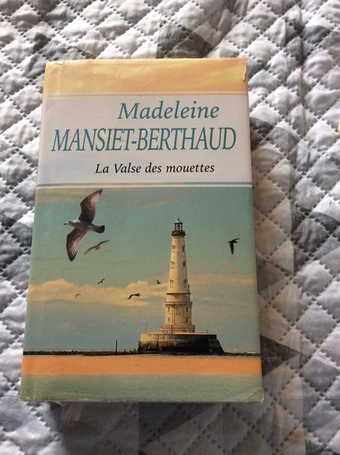 #la valse des mouettes Madeleine Berthaud - photo numéro 2