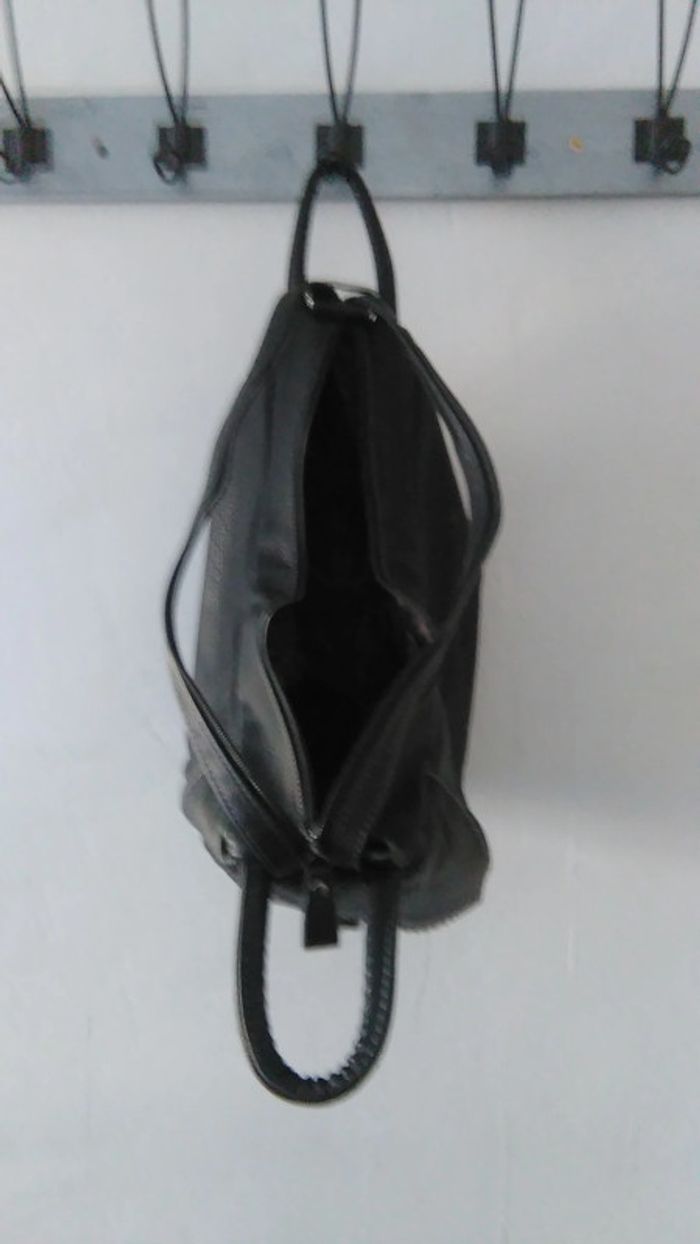 Sac à dos sac à main noir - photo numéro 4