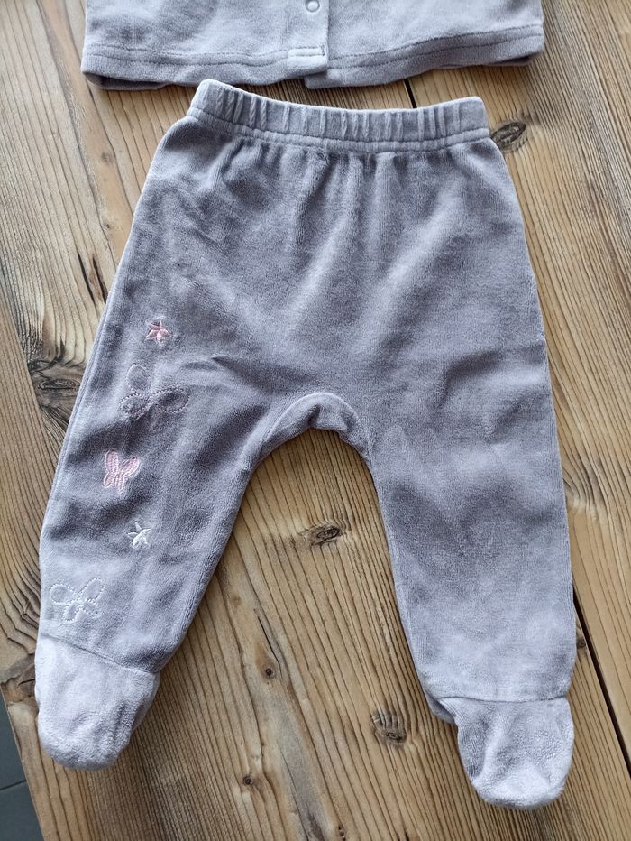 Pyjama fille 2 pièces 6 mois - photo numéro 3