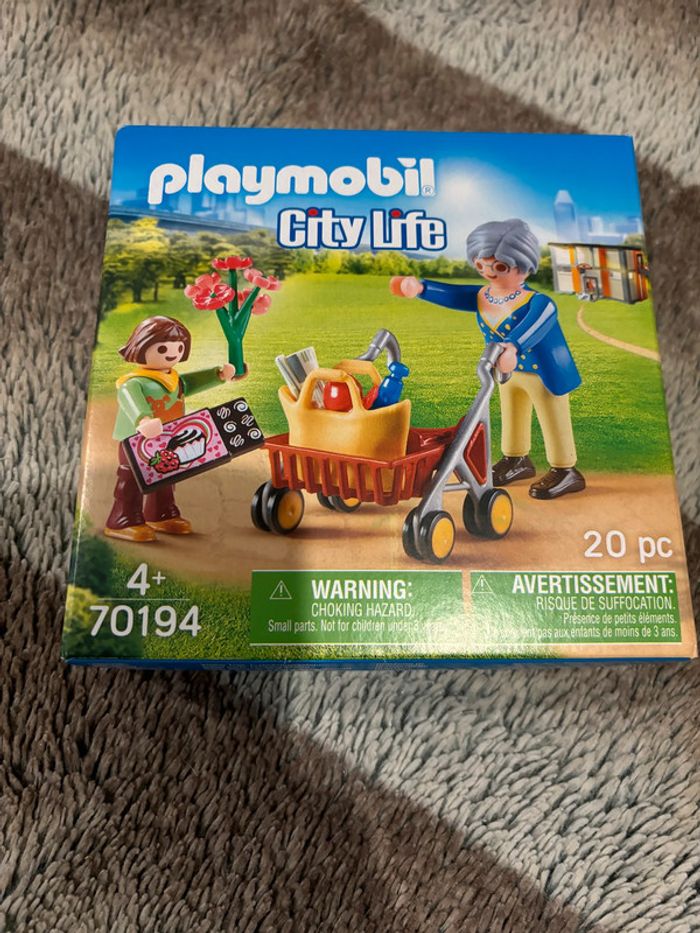 playmobil  Petite Fille et Grand-mère