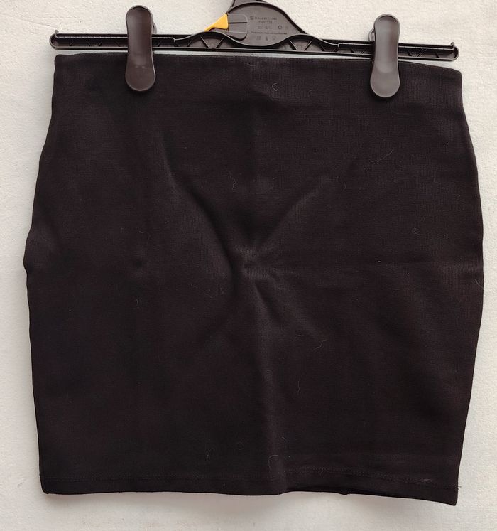 Jupe moulante Stradivarius – Taille M – matière stretch - photo numéro 3