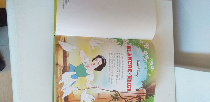 Livre histoire disney blanche neige - photo numéro 6