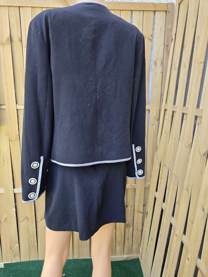 Tailleur jupe plissée rétro 🍒y2k vintage années 2000🍒jamais porté taille 34 - photo numéro 3