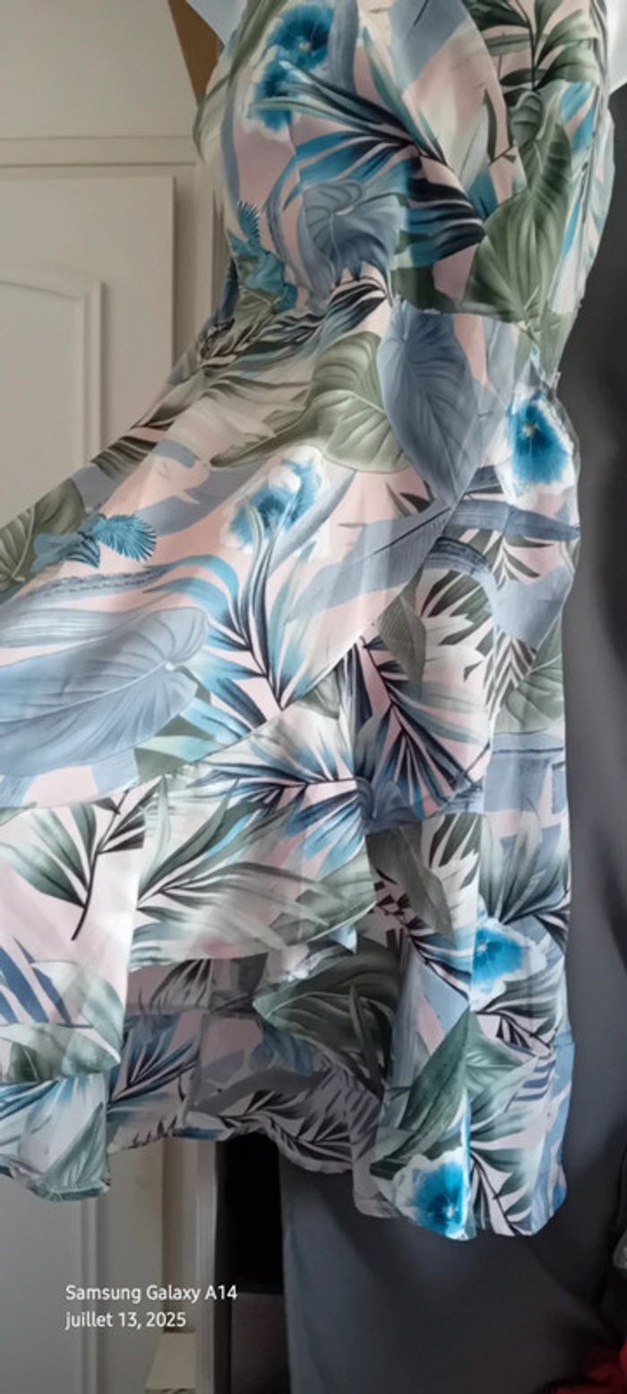 Robe estivale bas volanté ouvert imprimé fleurs zhu su feng femme M - photo numéro 8