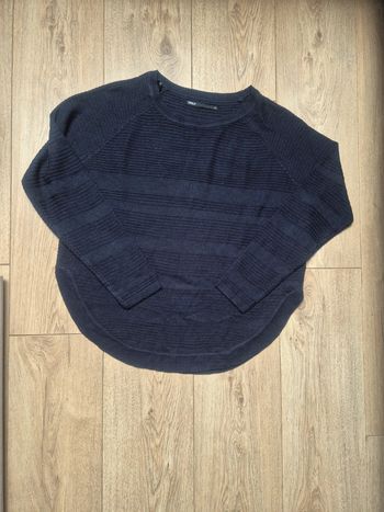 Pull bleu foncé "only" taille M en parfait état