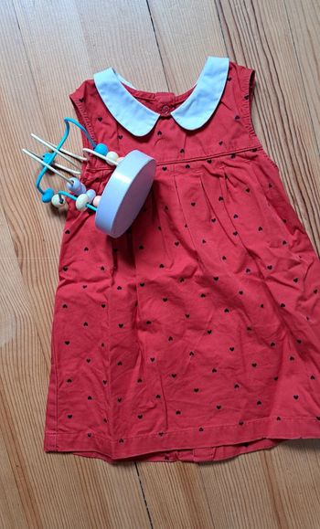 Robe rouge à cœurs 💕noirs