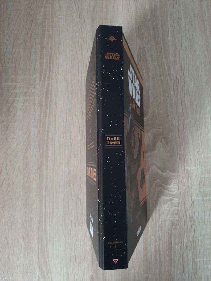 Comics Star Wars: Dark Times Intégrale 1 en français - photo numéro 4
