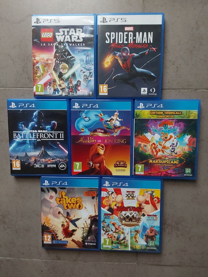 Console PS5 avec Boîte + 2 Manettes + Chargeur + 7 Jeux - photo numéro 4
