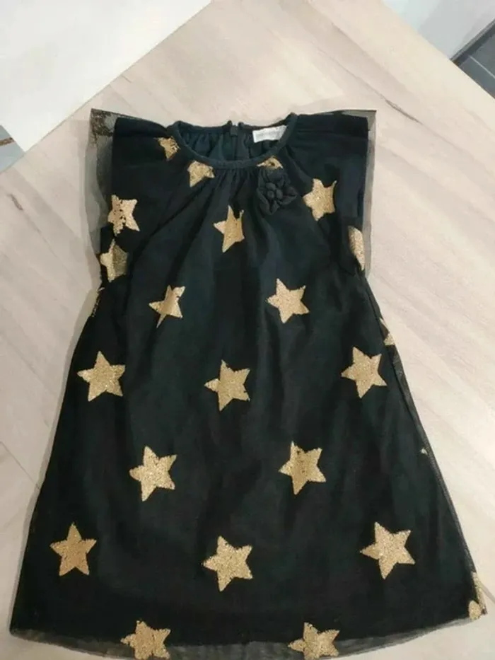 Jolie robe Orchestra noire et étoiles dorées 3 ans 36 mois