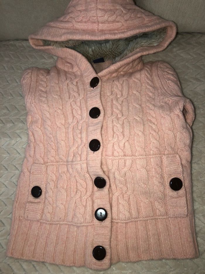 🌼Gilet torsadé à capuche fourré Gap🌼 - photo numéro 2