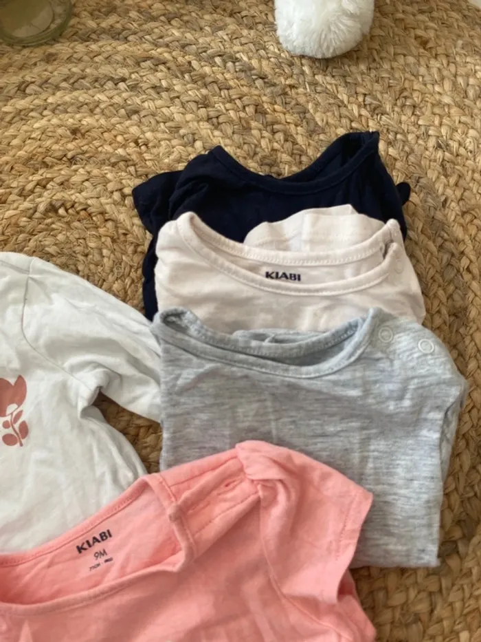 Lot t-shirt 4 manches longues et un manches courtes - photo numéro 2
