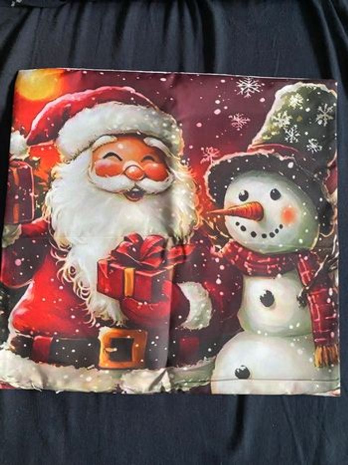 Lot de 4 taies d’oreiller (40x40cm) Noël - photo numéro 4